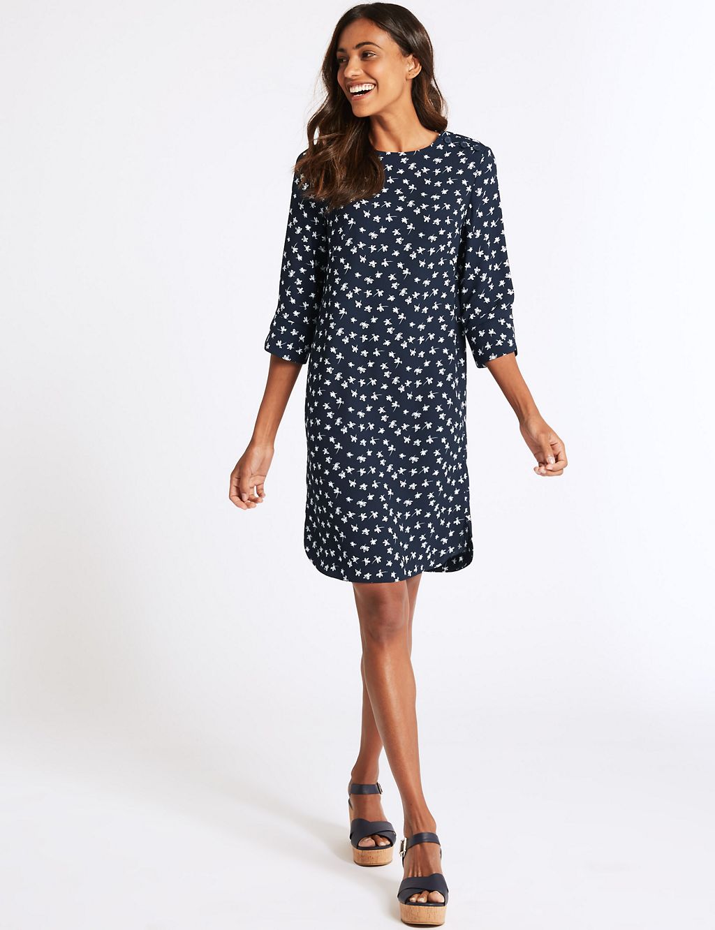 Printed Round Neck 3/4 Sleeve Shift Dress 3 of 4