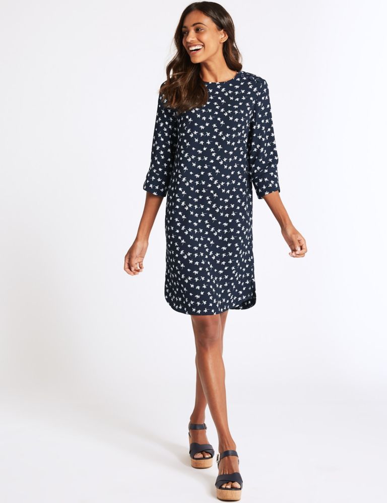 Printed Round Neck 3/4 Sleeve Shift Dress 1 of 4