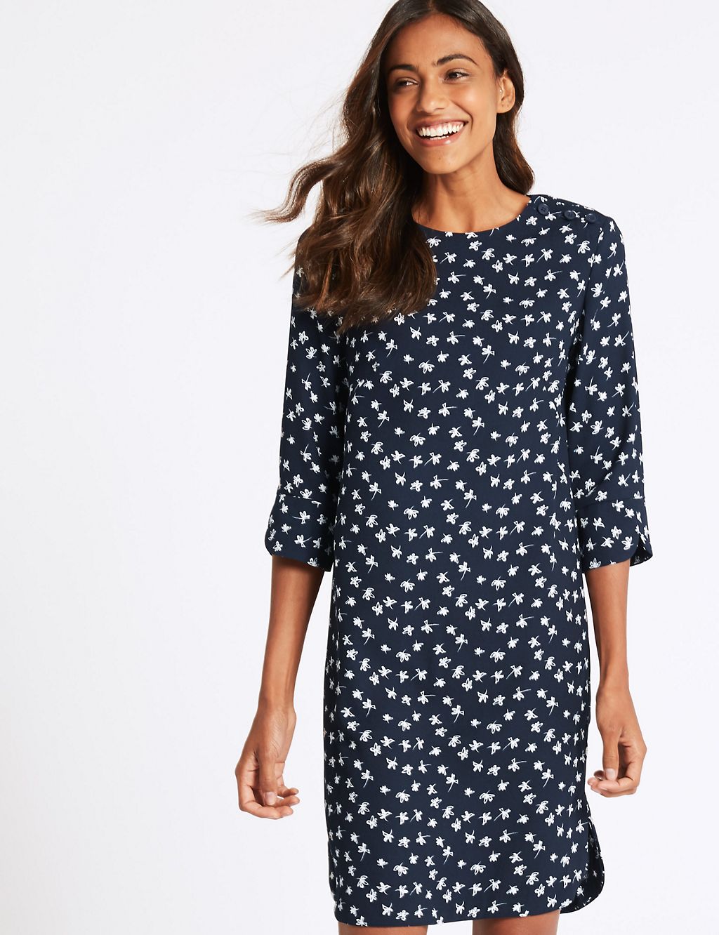 Printed Round Neck 3/4 Sleeve Shift Dress 2 of 4