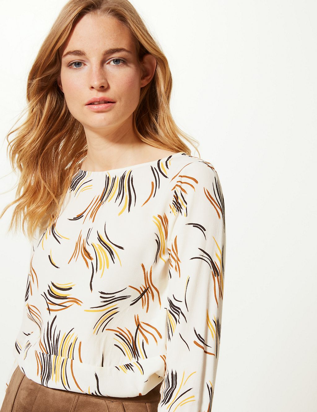 Printed Round Neck Long Sleeve Shell Top 2 of 4