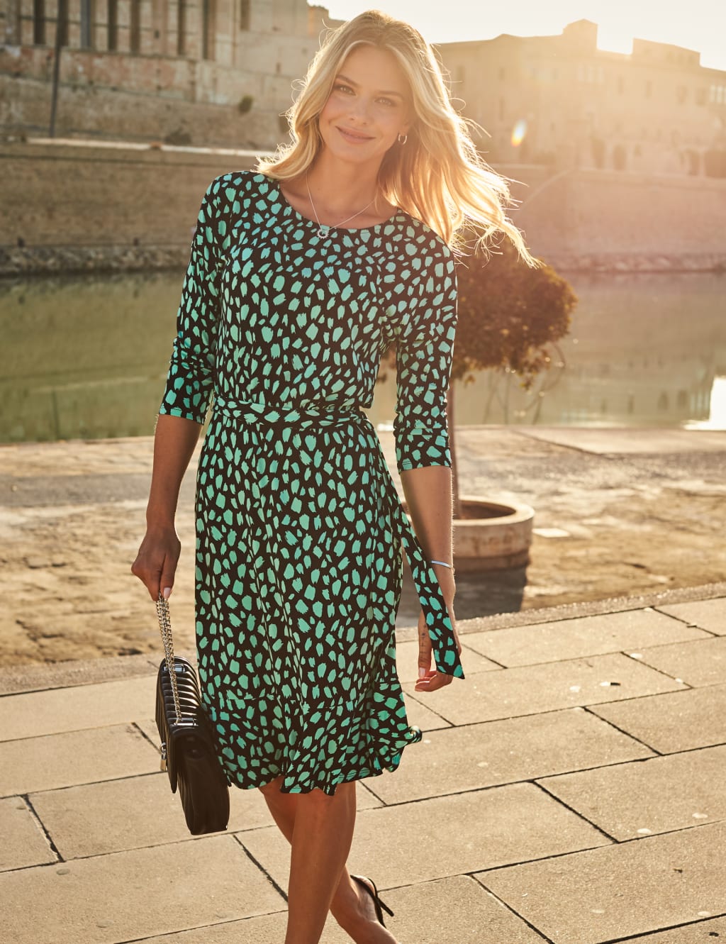 Printed Round Neck Midi Waisted Dress