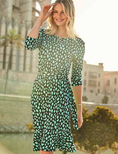 Printed Round Neck Midi Waisted Dress 5 of 5