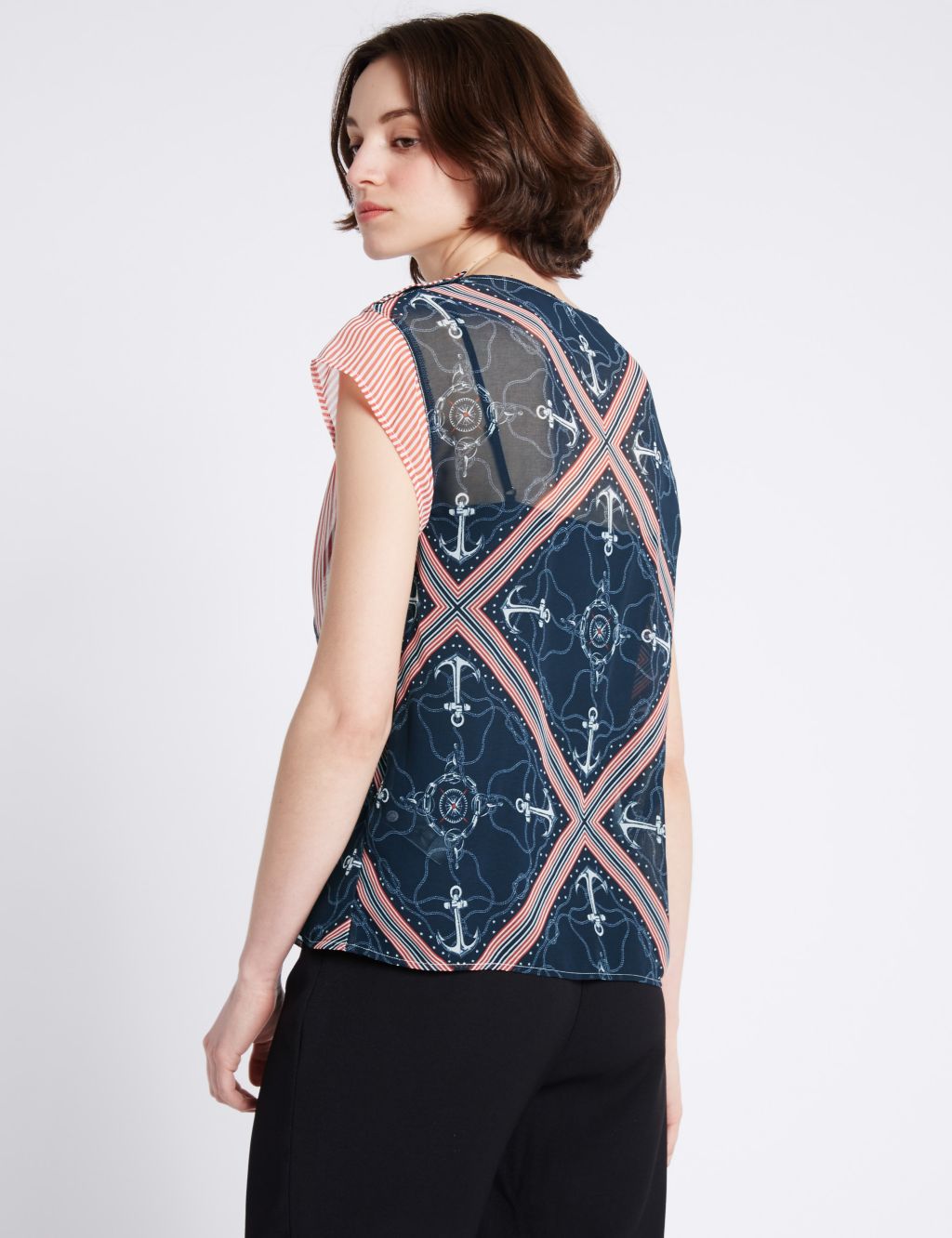 Printed Round Neck Short Sleeve Shell Top 2 of 4