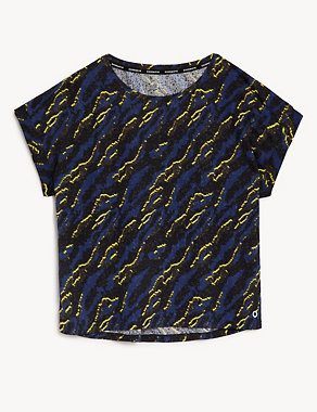 Printed Scoop Neck Relaxed T-Shirt Image 2 of 6