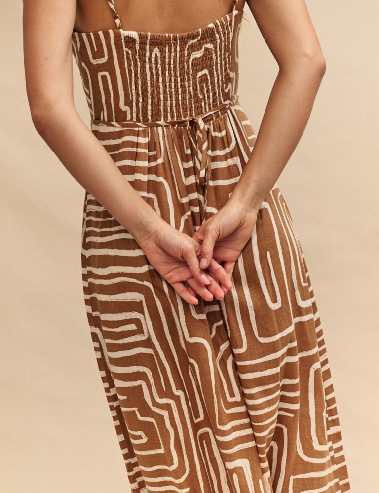 Printed Square Neck Midi Dress With Linen 5 of 6