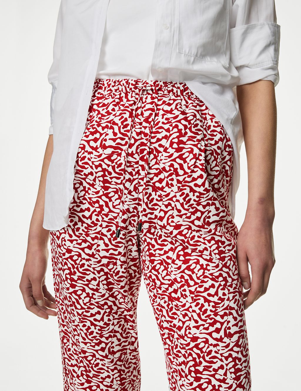 Printed Tapered Ankle Grazer Trousers 2 of 5