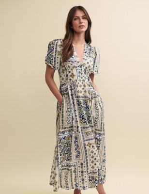 Printed V-Neck Midaxi Dress With Linen Image 2 of 5