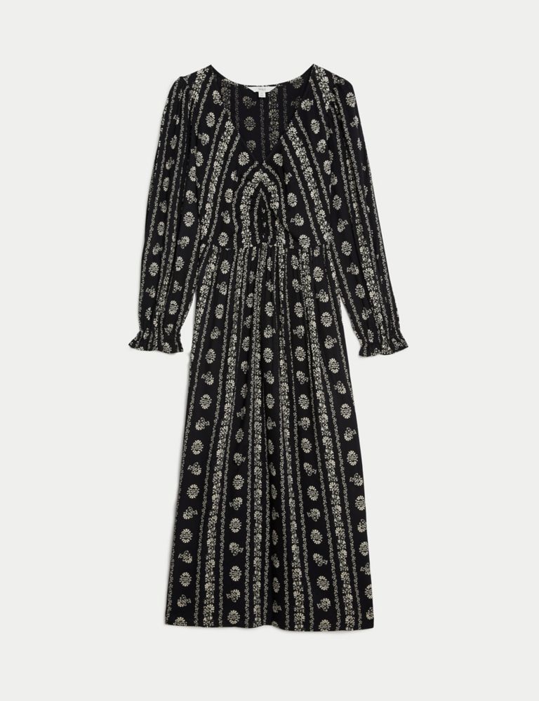 Printed V-Neck Midi Shirred Dress 3 of 6