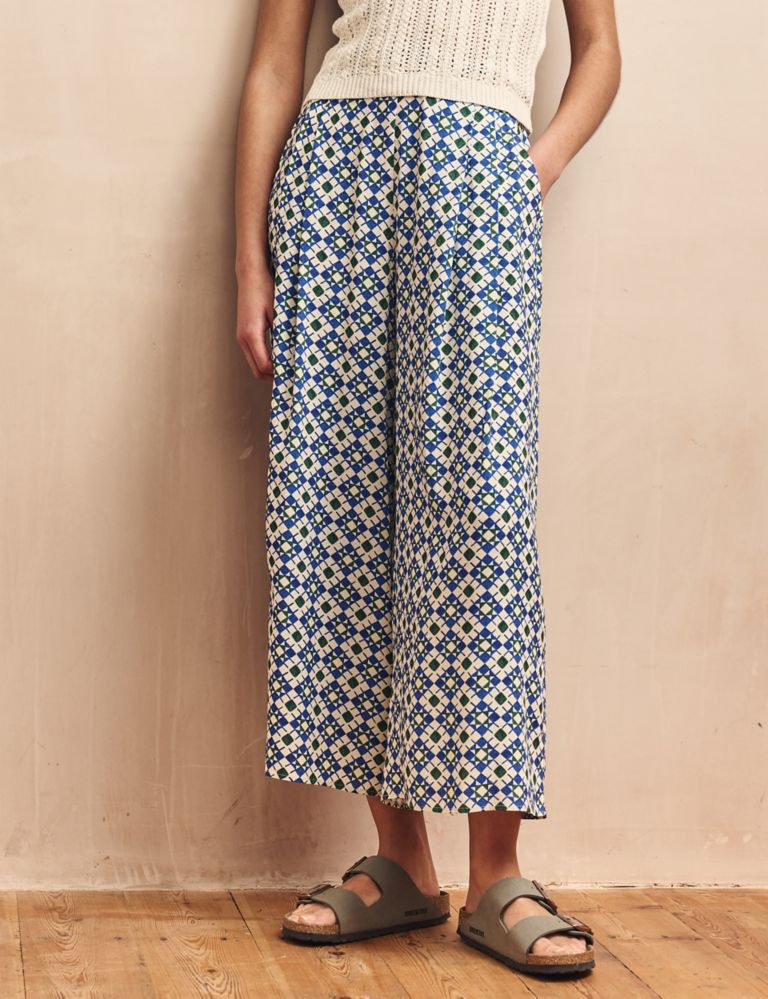 Printed Wide Leg Culottes 2 of 5