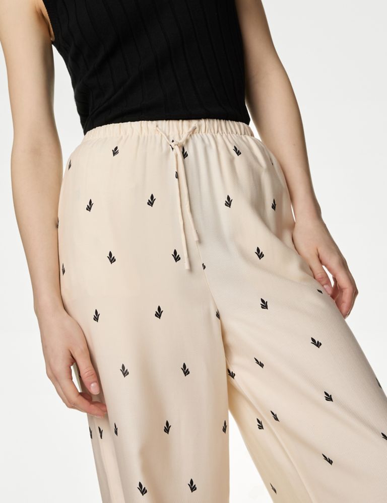 Printed Wide Leg Trousers 4 of 5