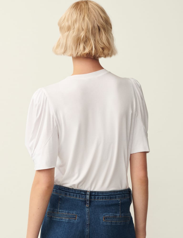 T shirt top with puff sleeves