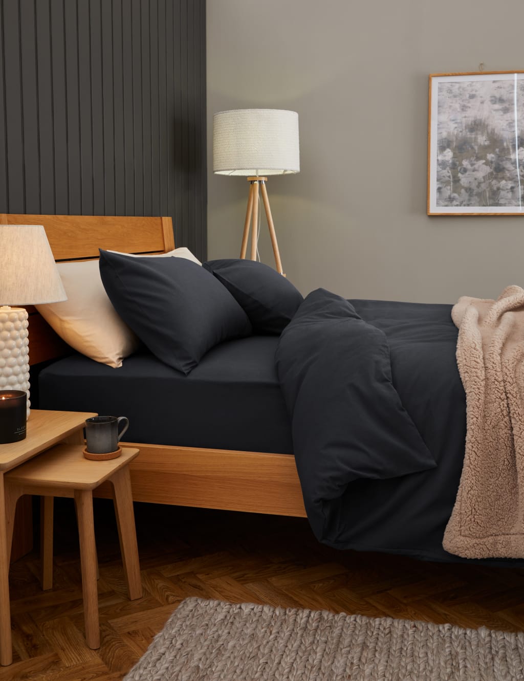 Black hot sale bed sheets