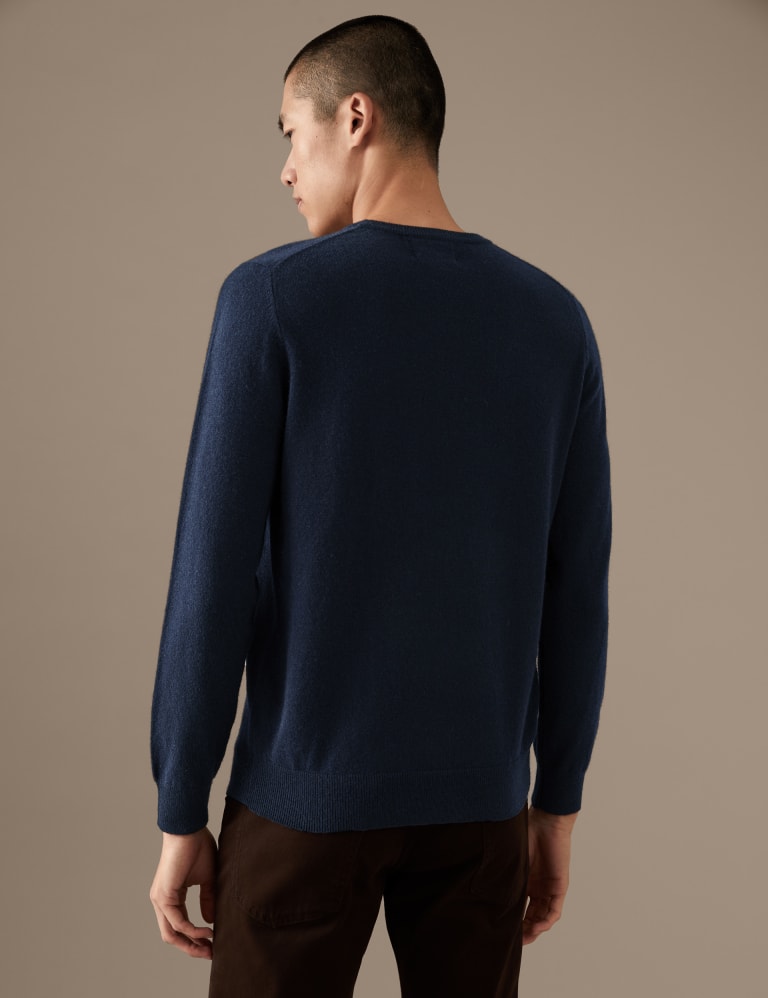 Navy Crewneck in Pure Mongolian Cashmere