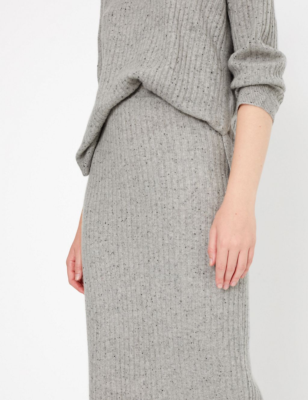 Pure Cashmere Ribbed Knit Midi Skirt 4 of 4