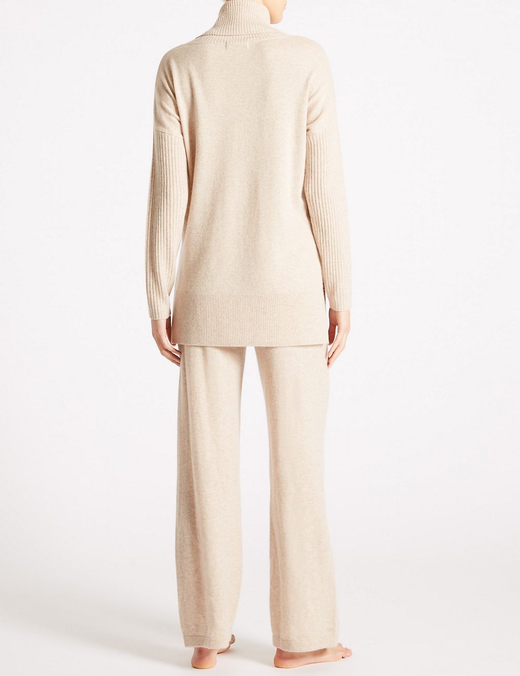Pure Cashmere Ribbed Long Sleeve Pyjama Top 2 of 5