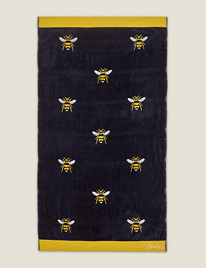 Pure Cotton Botanical Bee Towel Image 2 of 3