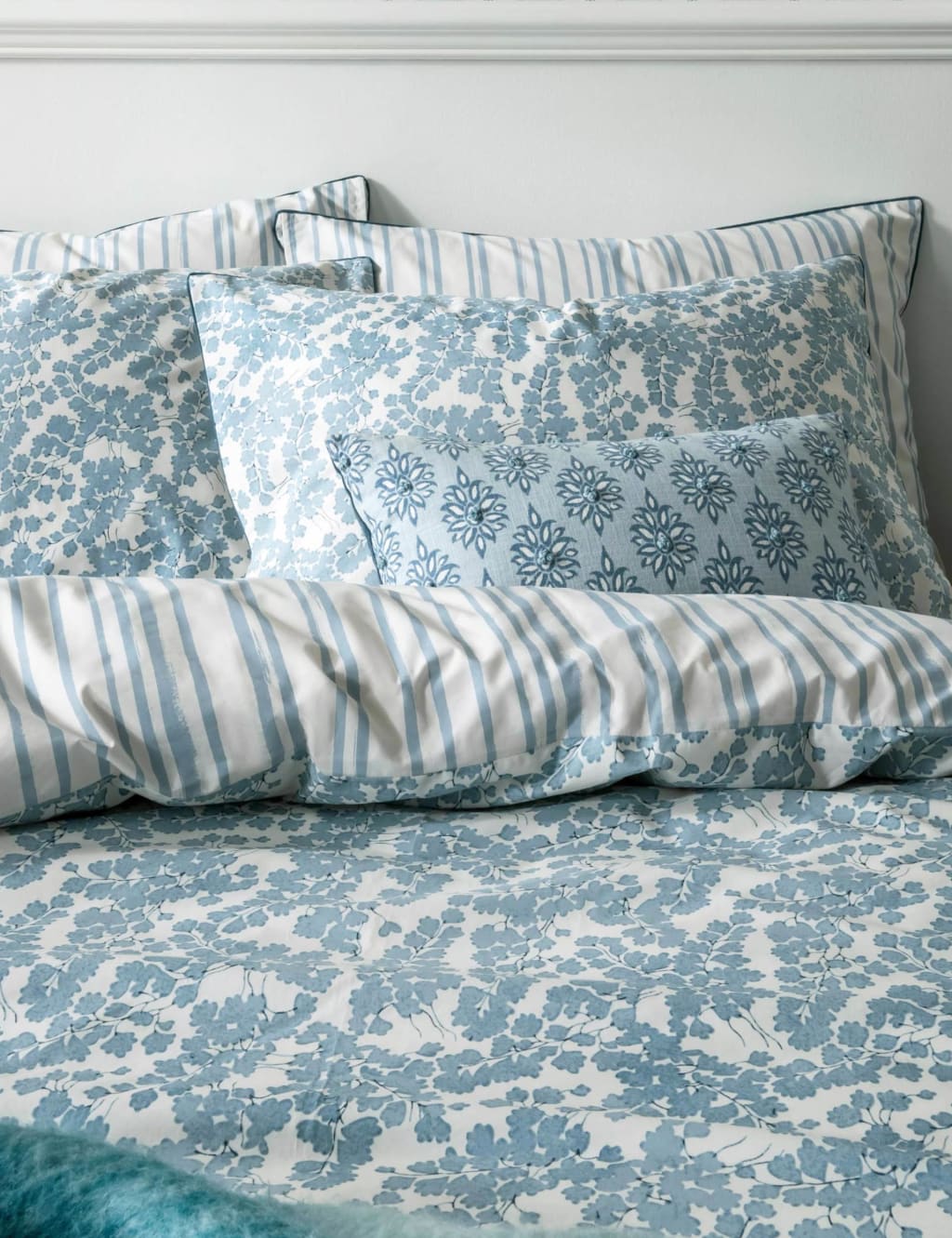 Pure Cotton Cariad Spray Bedding Set Laura Ashley M&S