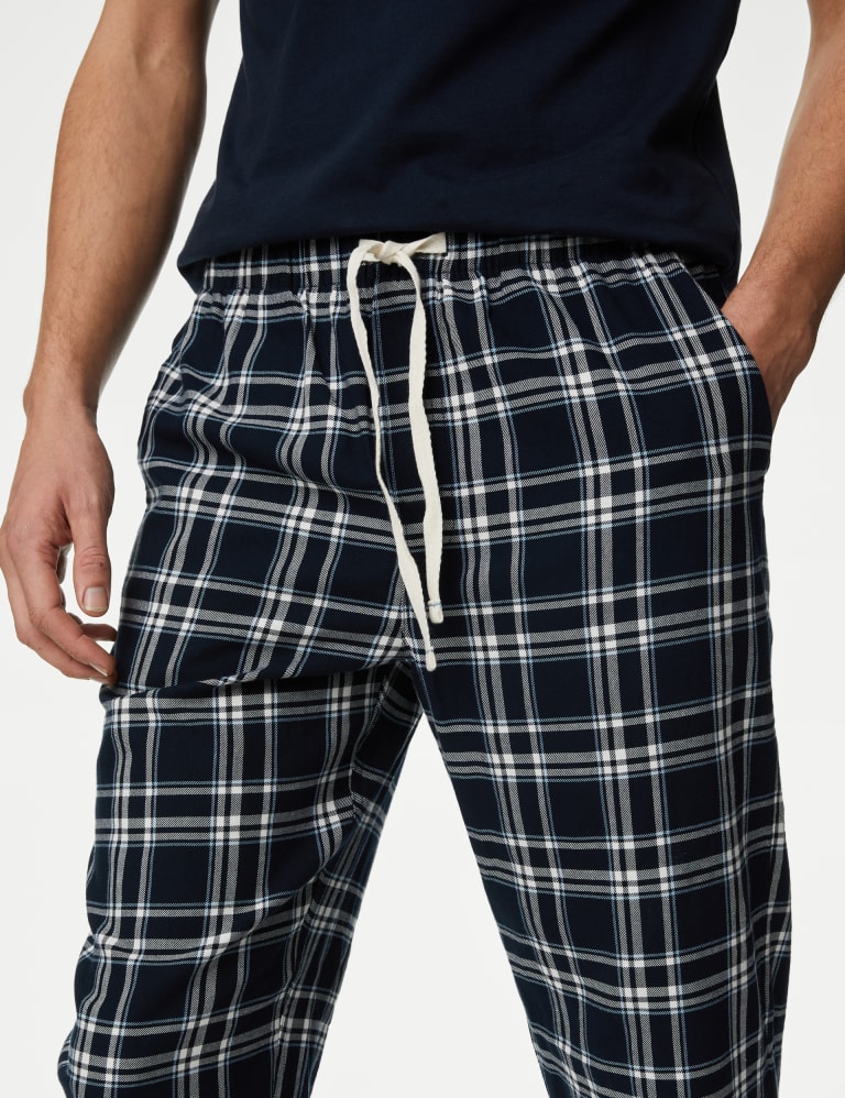 Checkered pajama bottoms deals