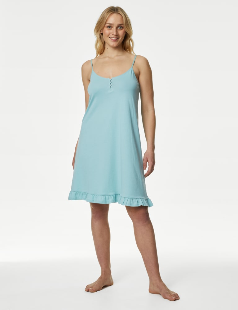 M&s nightgown shop