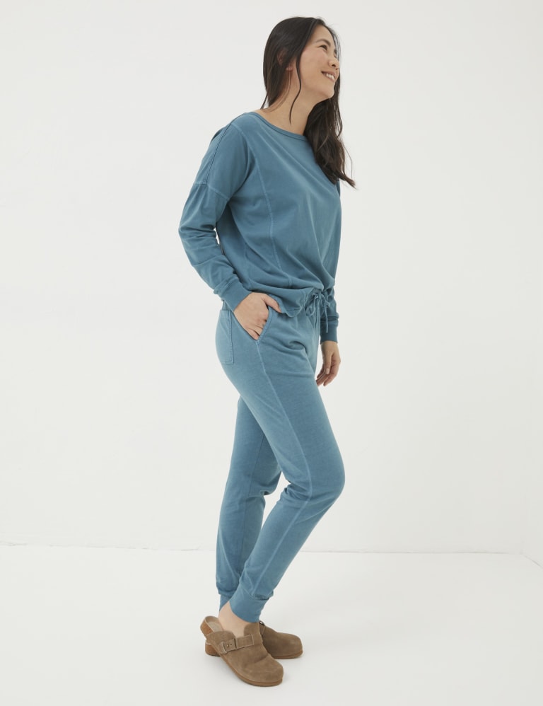 Marks and spencer velour joggers 2025