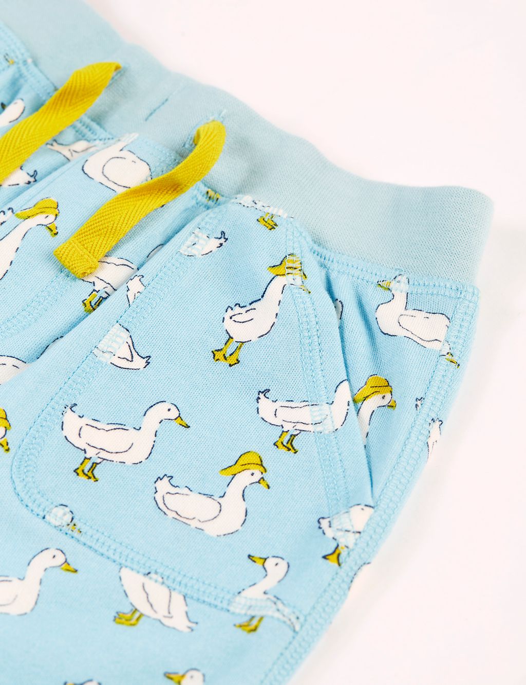 Pure Cotton Duck Shorts (0-4 Yrs) 2 of 5