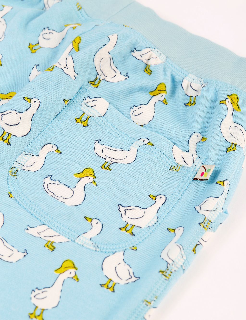 Pure Cotton Duck Shorts (0-4 Yrs) 4 of 5