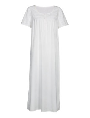 Pure Cotton Embroidered Nightdress with Cool Comfort™ Technology Image 2 of 4