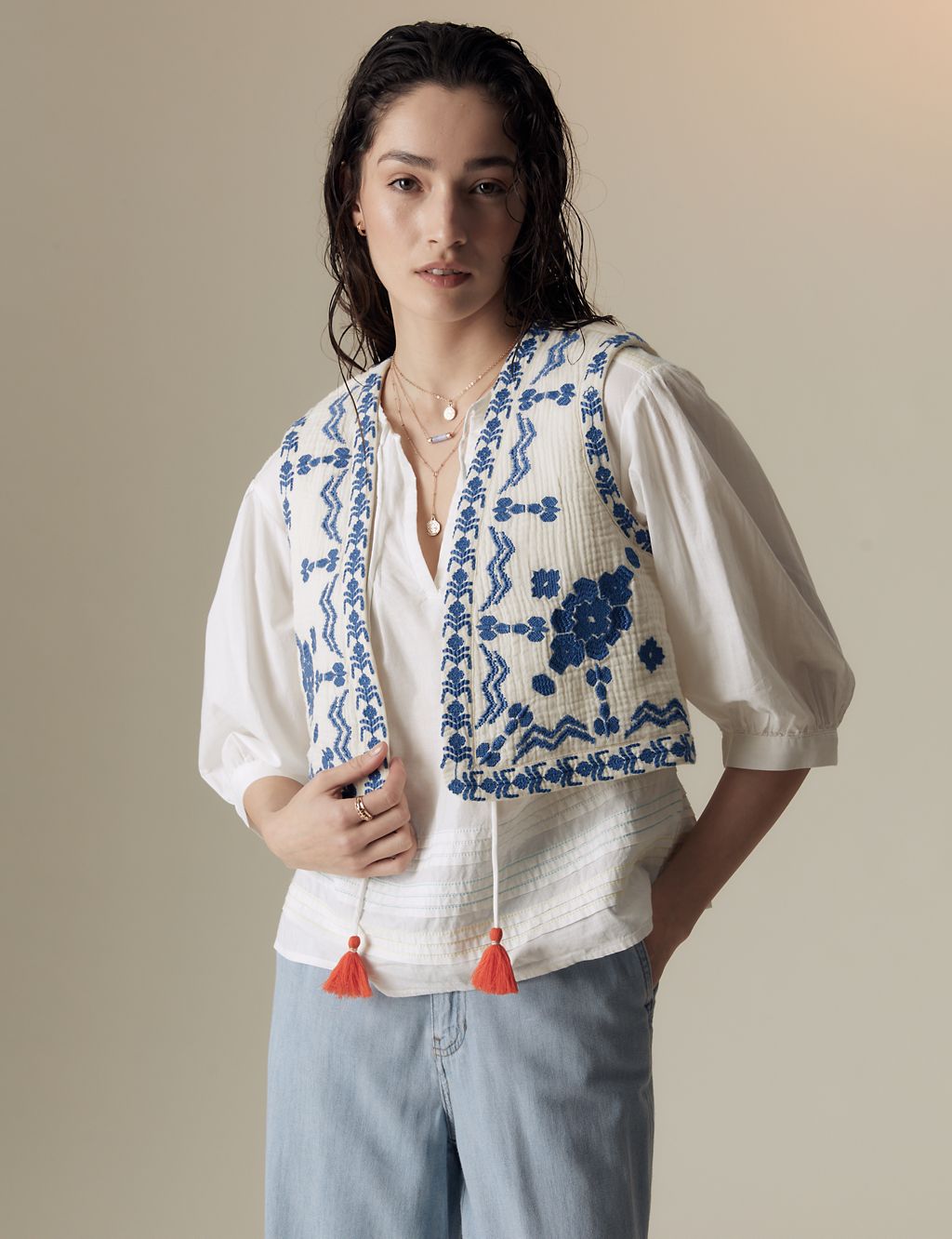 Pure Cotton Embroidered Short Gilet 7 of 7