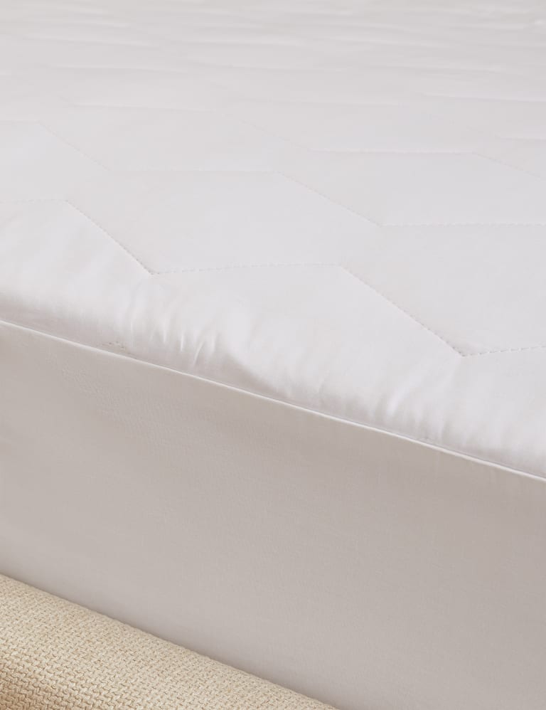 Extra long mattress pad top
