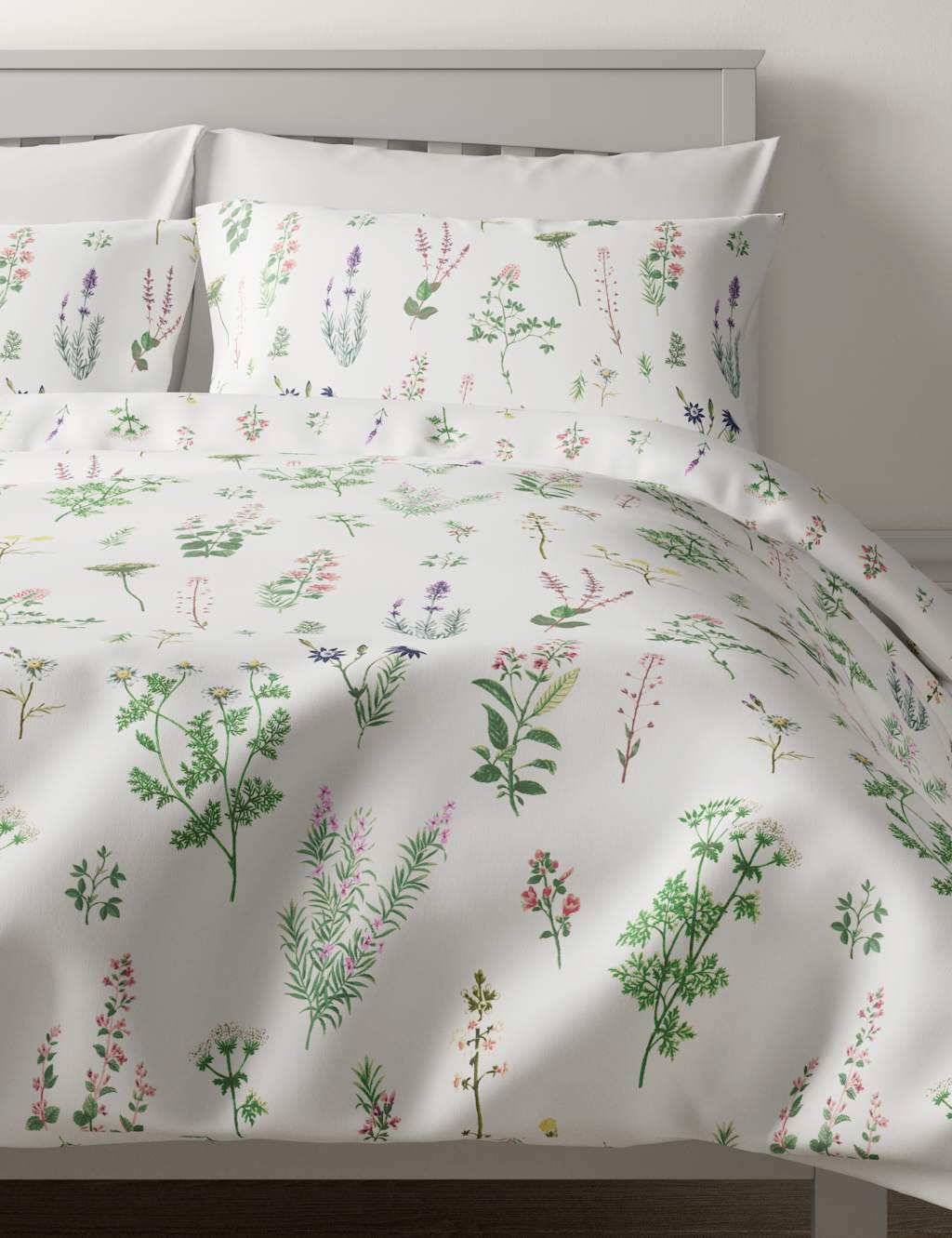 Pure Cotton Floral Bedding Set M&S