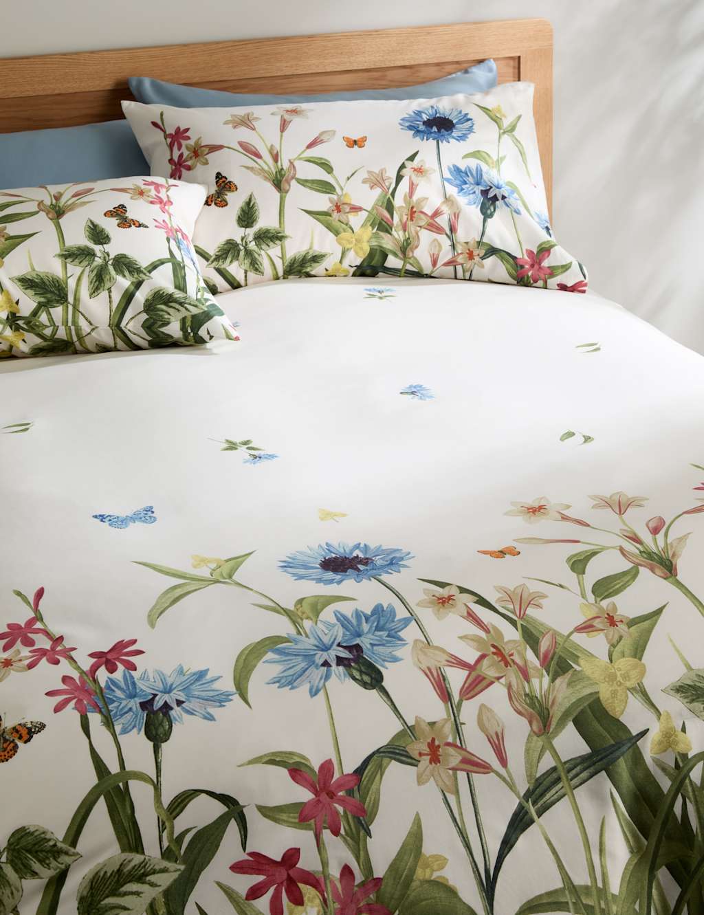 Pure Cotton Floral Bedding Set 3 of 4