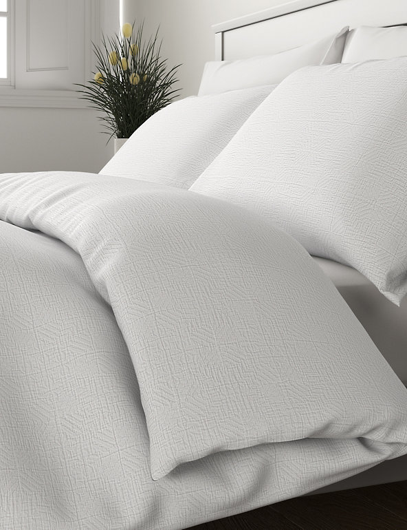 Pure Cotton Geometric Matelasse Bedding, White Matelasse Duvet Cover Set