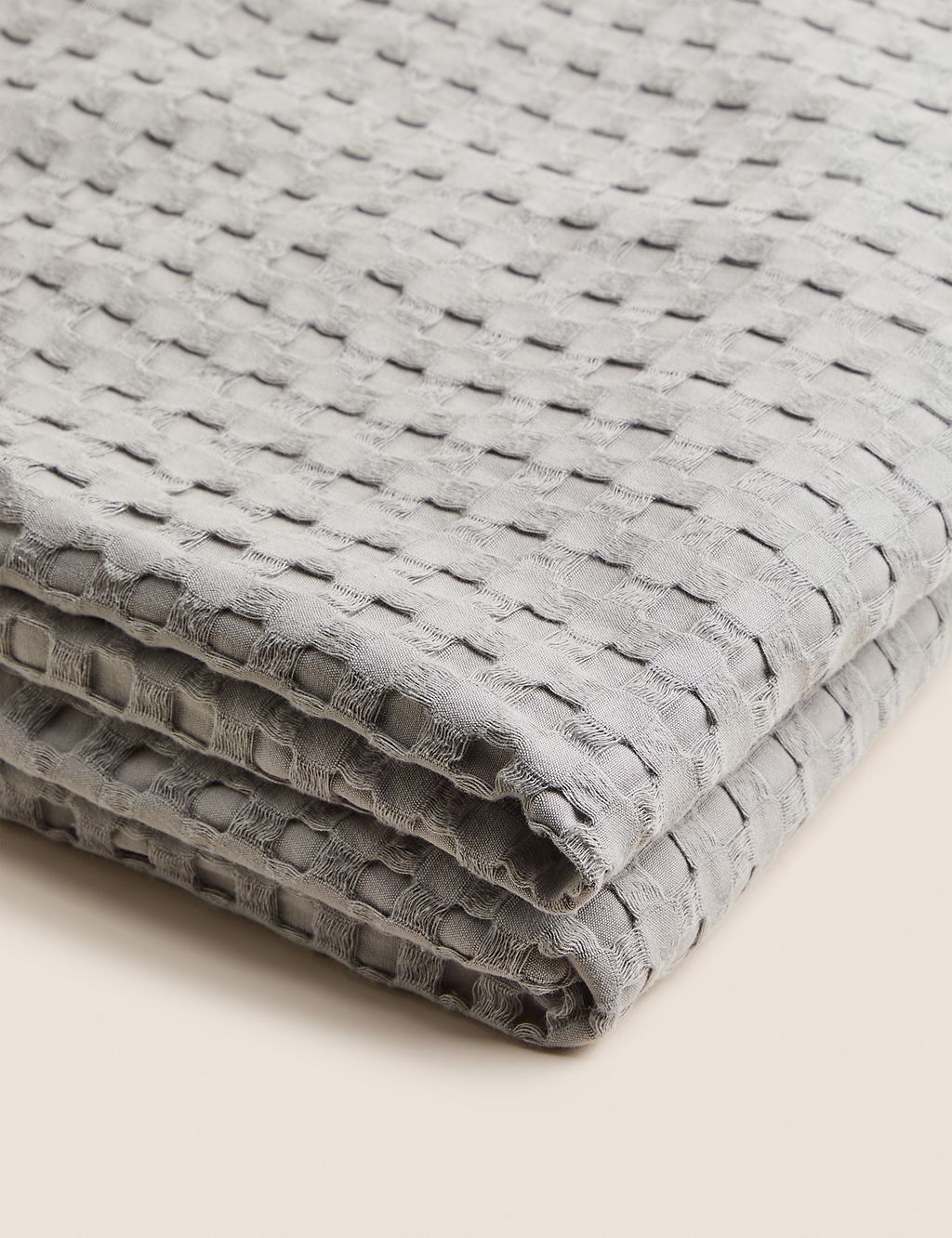 Pure Cotton Large Waffle Throw 2 of 6