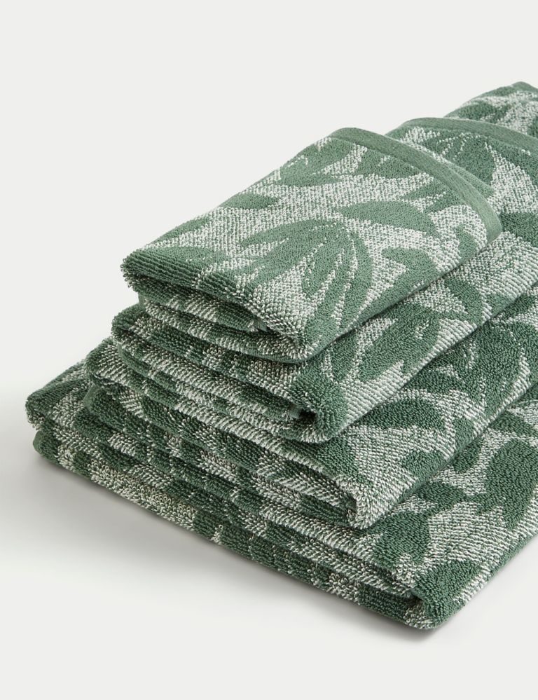 Pure Cotton Leaves Towel 1 of 5