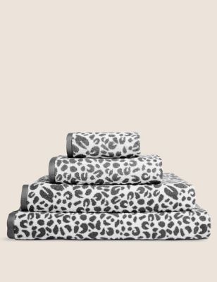 Pure Cotton Leopard Print Towel M S