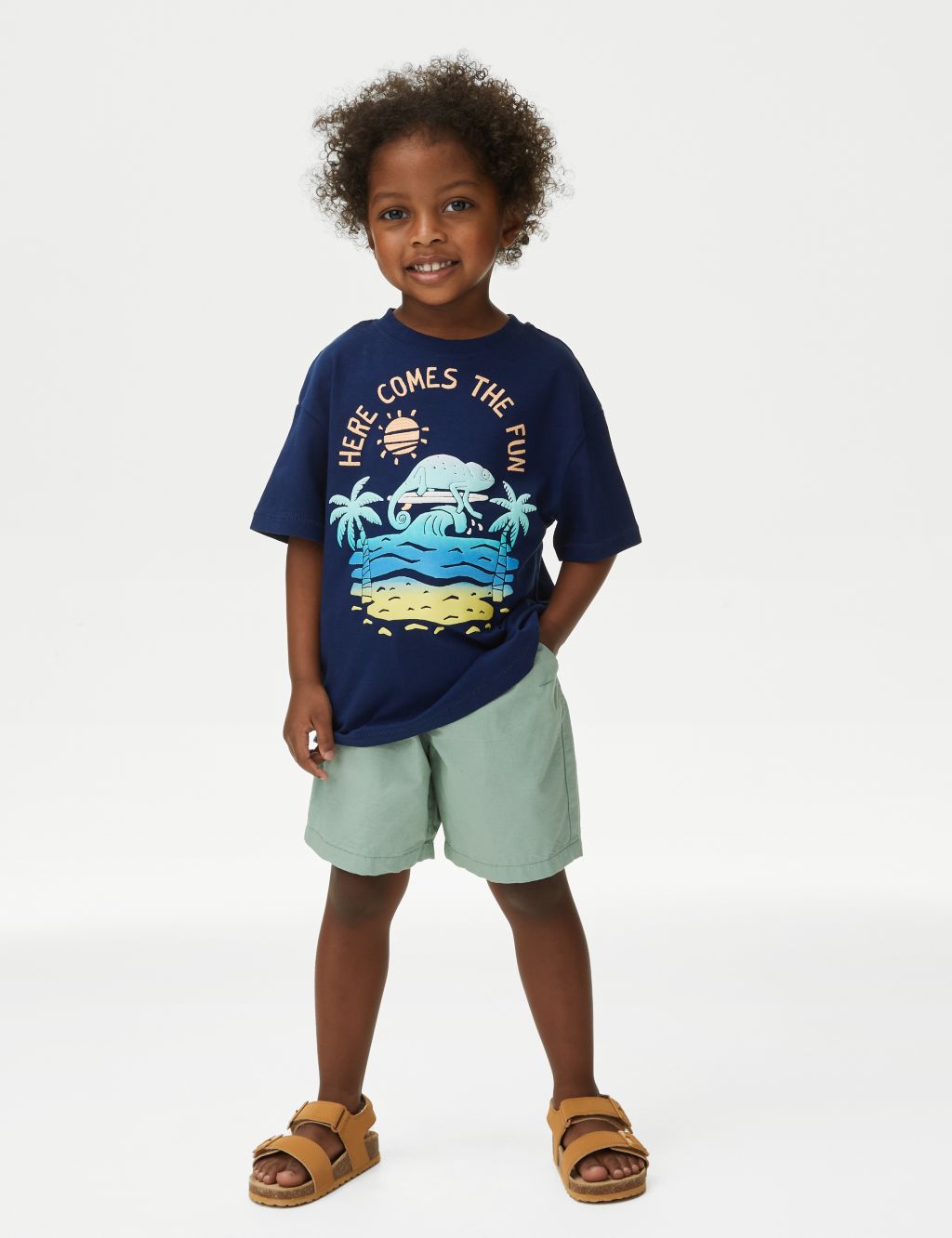 Pure Cotton Ombre Beach Graphic T-Shirt (2-8 Yrs) 2 of 4