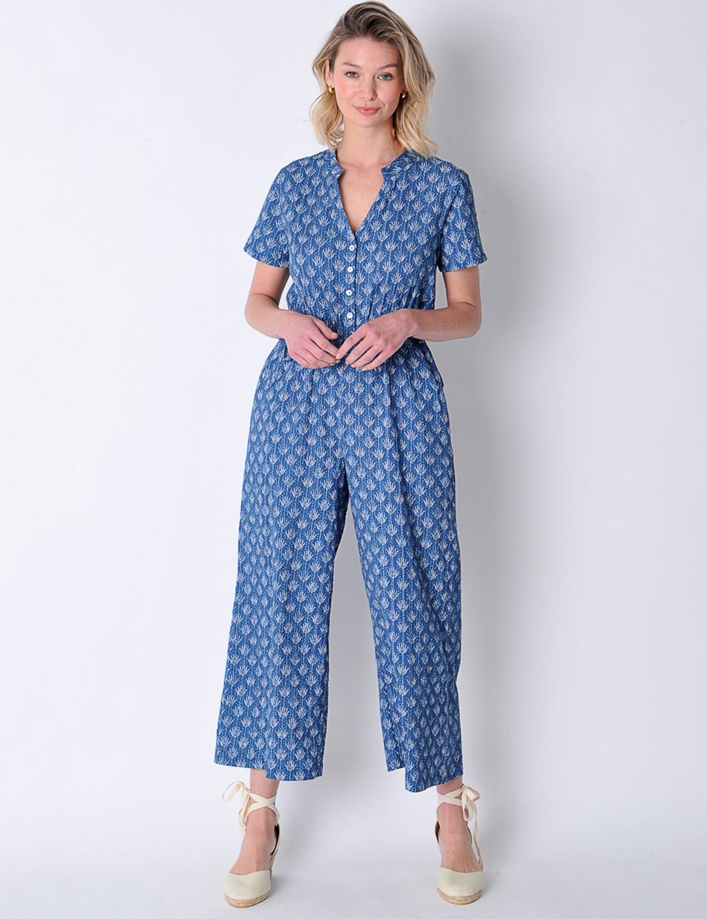 Pure Cotton Printed Cropped Jumpsuit 3 of 5