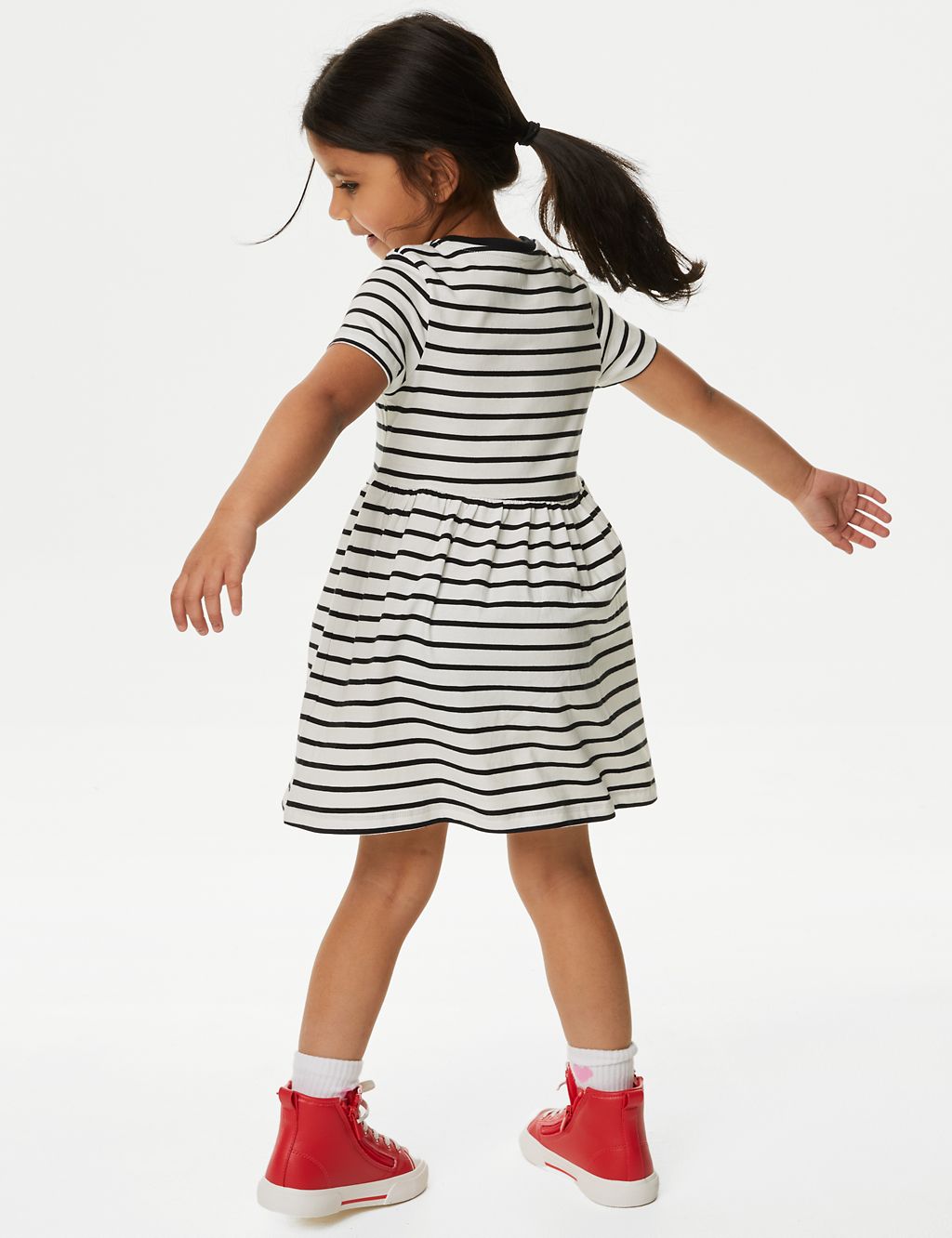 Pure Cotton Printed Dress (2-8 Yrs) 4 of 4