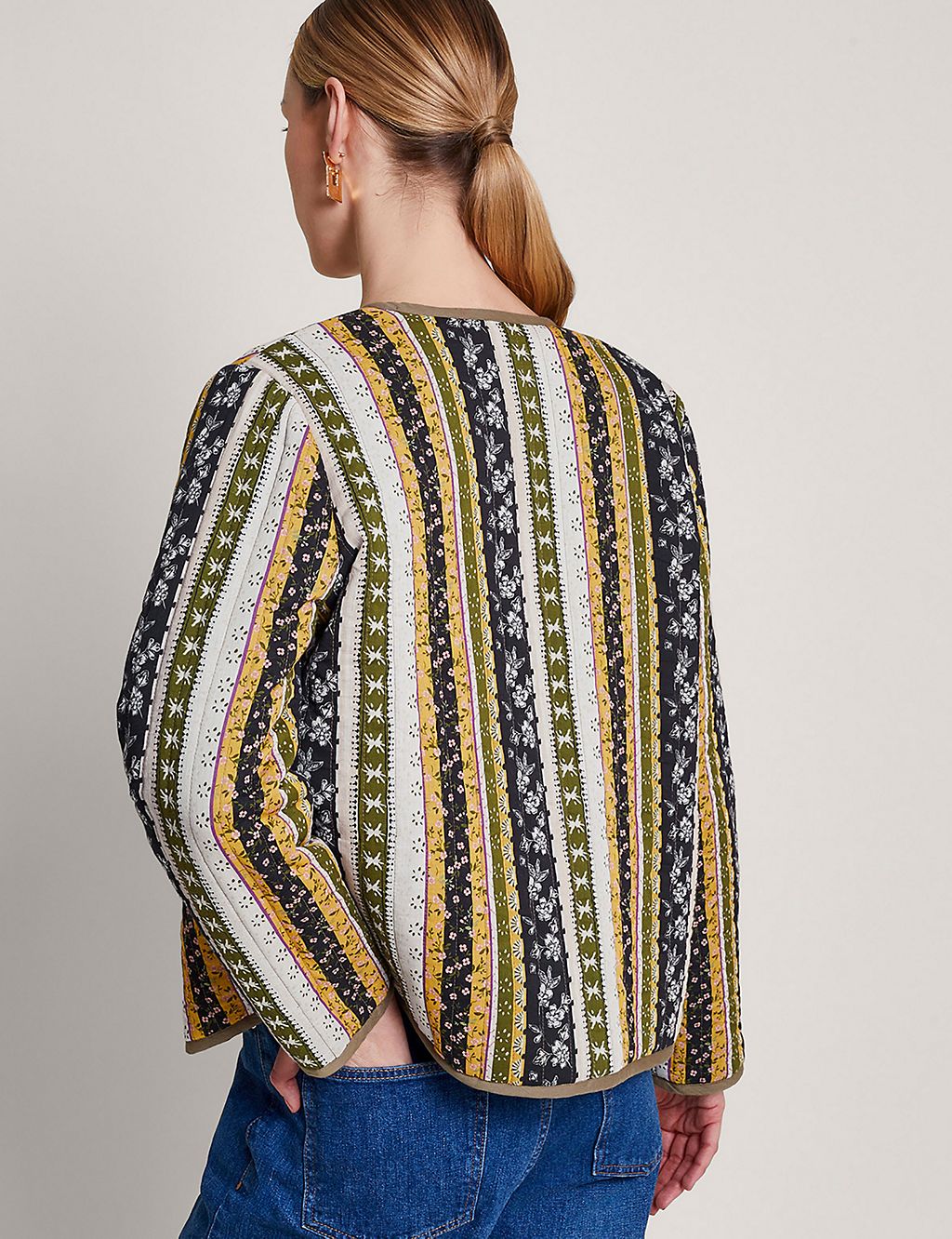 Pure Cotton Printed Reversible Jacket 2 of 6