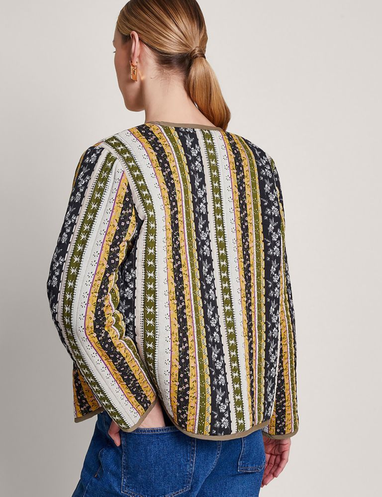 Pure Cotton Printed Reversible Jacket 3 of 6