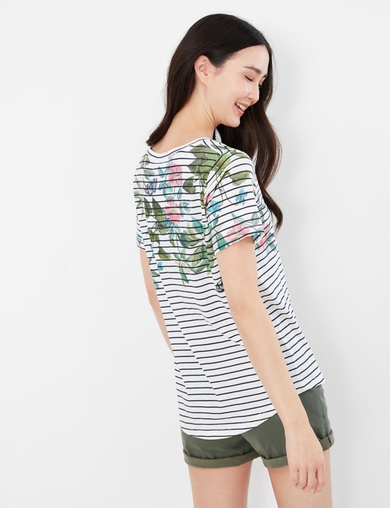 Pure Cotton Printed V-Neck T-Shirt 3 of 6