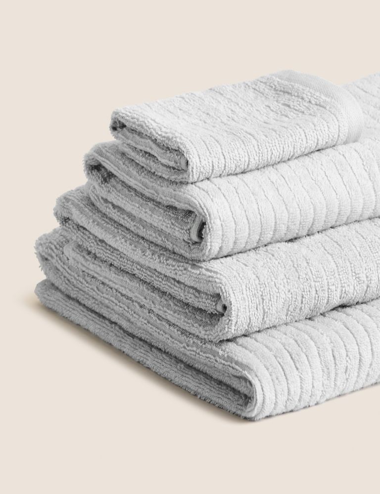 Pure Cotton Quick Dry Towel 2 of 5