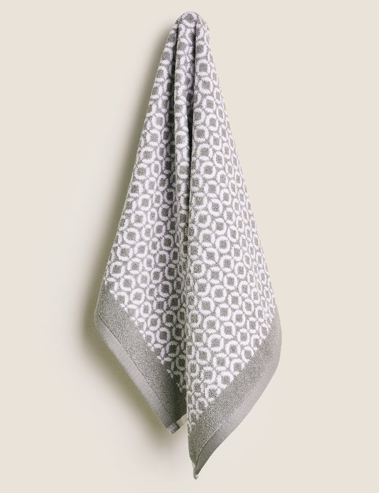Pure Cotton Repeat Links Towel 3 of 5