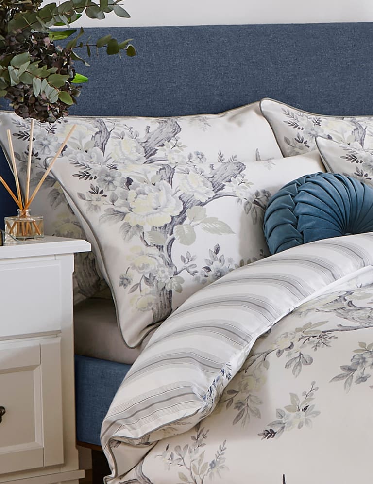 Laura ashley queen bed sheets outlet