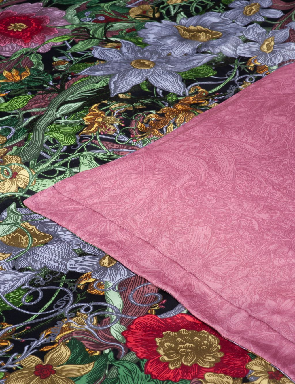 Pure Cotton Sateen Berkeley Blooms Bedding Set 8 of 9