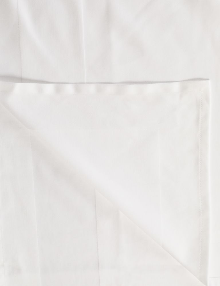 Pure Cotton Sateen Tablecloth 2 of 2
