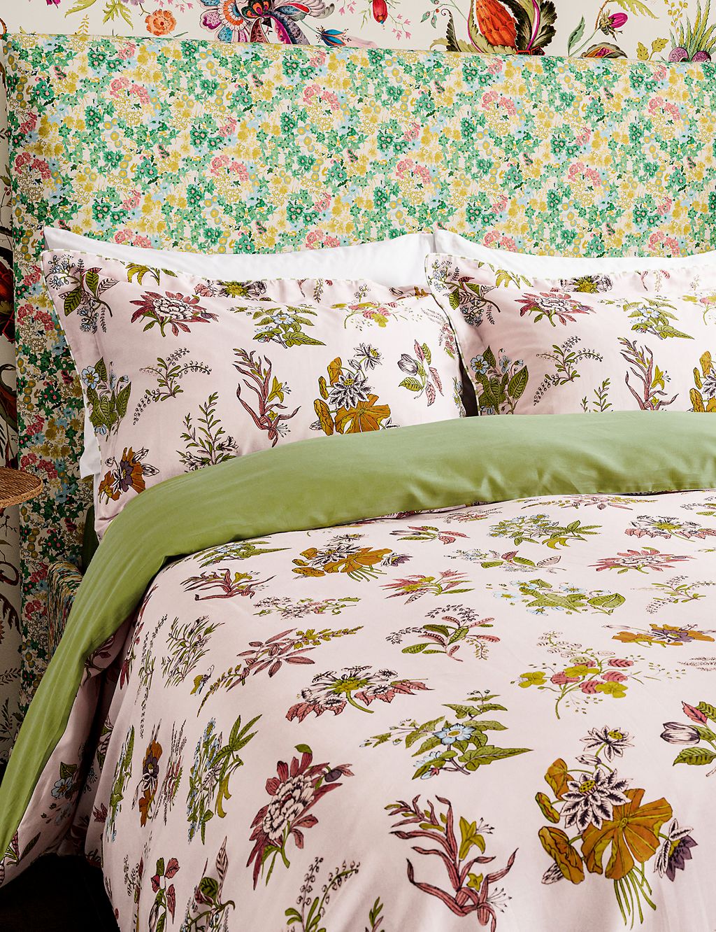Pure Cotton Sateen Woodland Floral Bedding Set 1 of 5