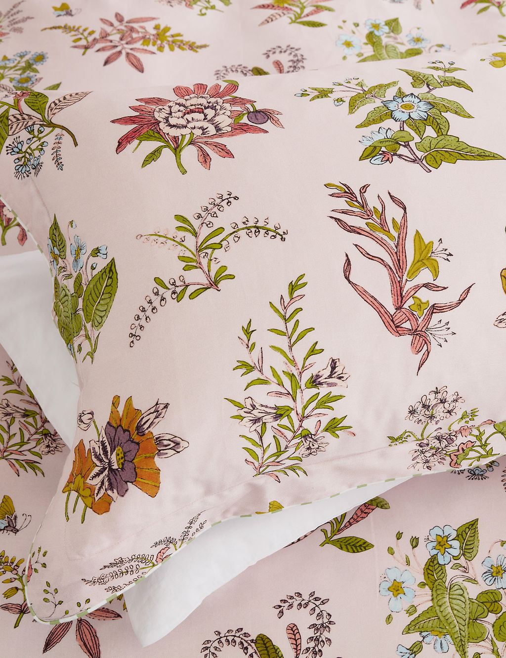 Pure Cotton Sateen Woodland Floral Bedding Set 5 of 5