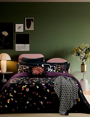 Pure Cotton Scattered Floral Bedding Set Image 2 of 5