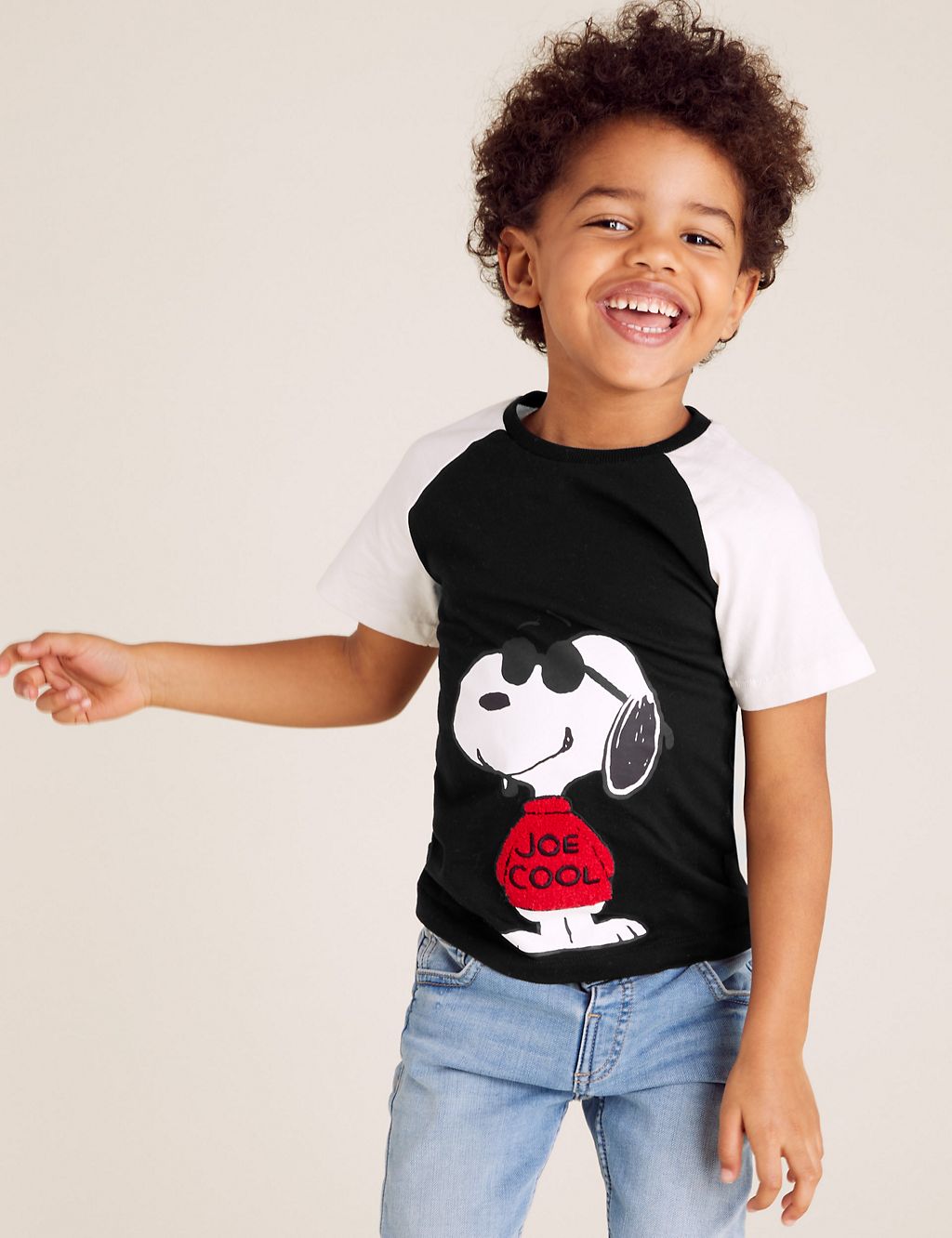 Pure Cotton Snoopy™ T-Shirt (2-7 Yrs) 3 of 5
